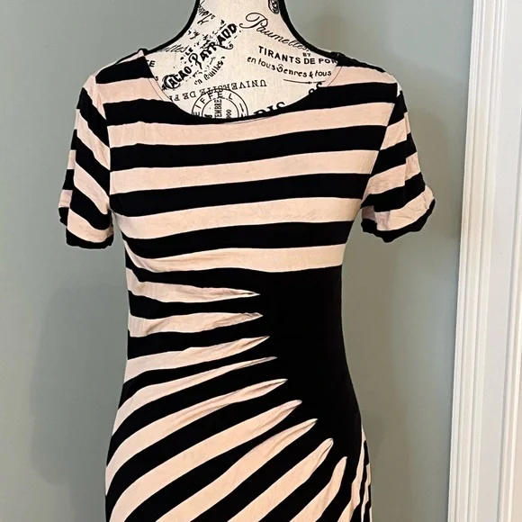 Trulli Tan and Black colorblock ruched waist maxi dress | Size M | Like New - Picture 8 of 12